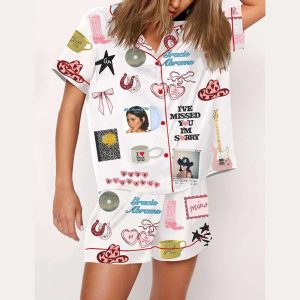 Gracie Abrams Print Pajama Set