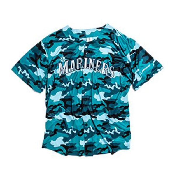 Mariners Salute to Armed Forces Night Camo Jersey Giveaway 2025