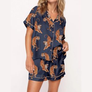 Vintage Tiger Satin Pajama Set4