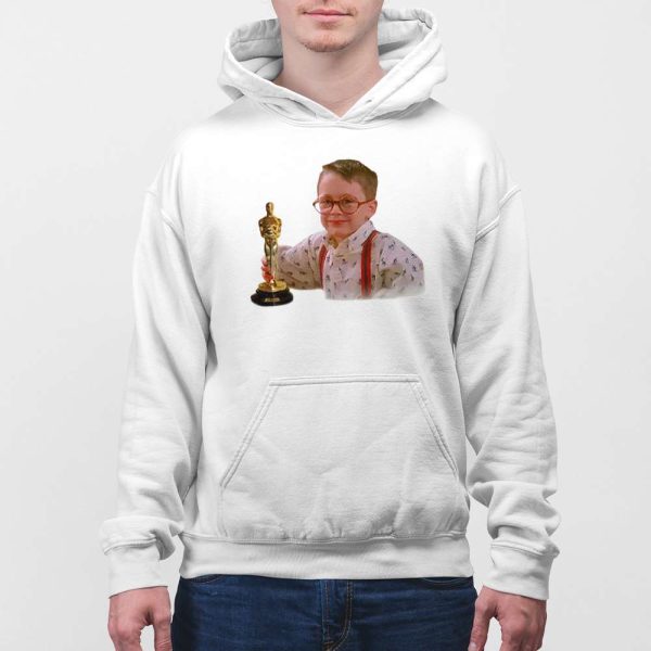 Kevin McCallister Winning Oscar Shirt