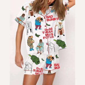 BDB Debi Tirar Mas Fotos Album Pajama Set2