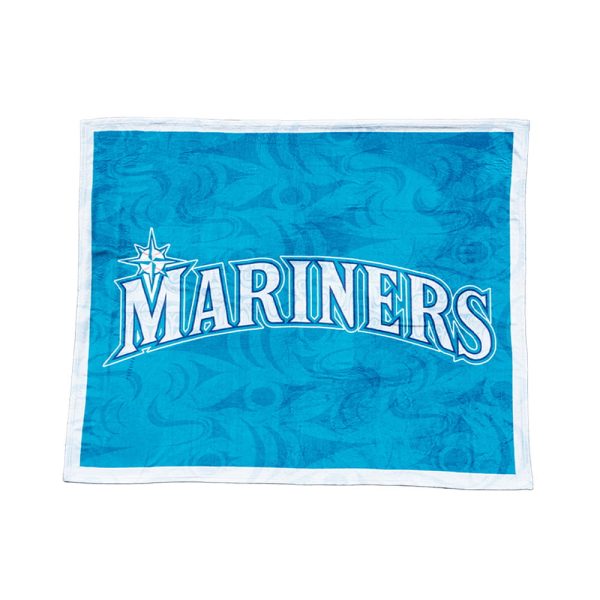 2025 Mariners Salute to Native American Night Blanket Giveaway
