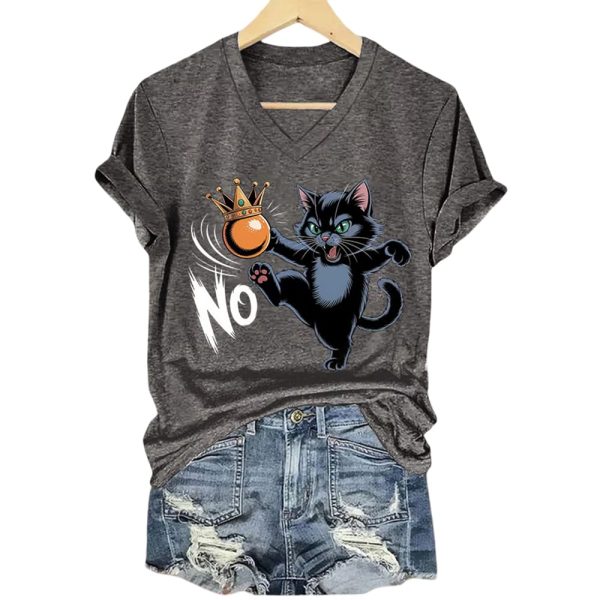 V-Neck Retro Cat And Crown No Kings In America Print T-Shirt