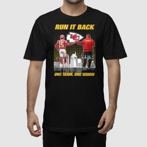 Chiefs Mahomes And Andy Reid Run It Back One Team One Vision Shirt 1 Chiefs Mahomes And Andy Reid Run It Back One Team One Vision Shirt 2