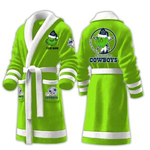 Grnch I Hate People But I Love My Cowboys Fleece Bathrobe (1)